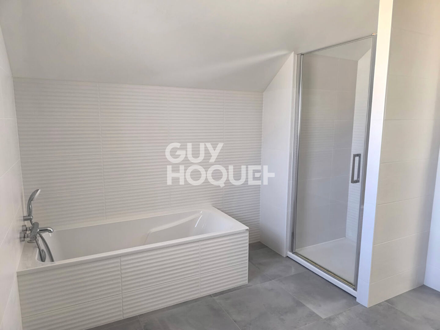 Maison Elven 4 pièce(s) 130 m2