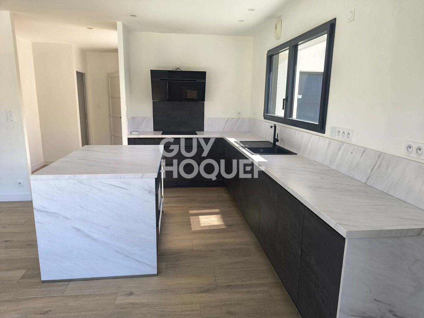 Maison Elven 4 pièce(s) 130 m2