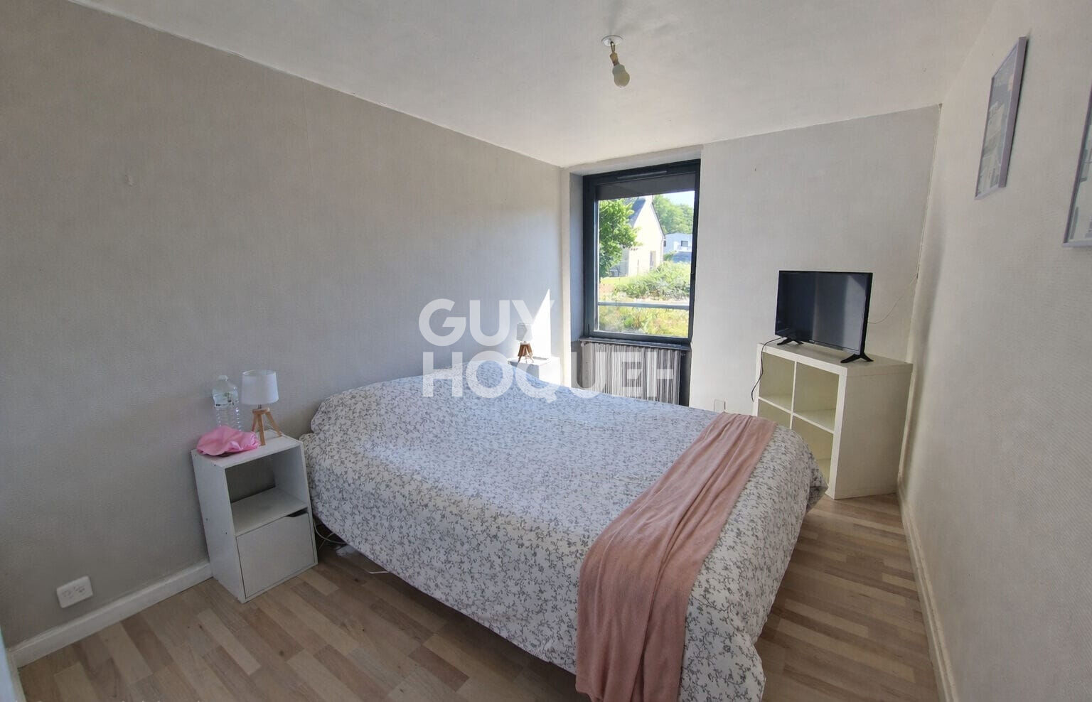 RARE BELLE MAISON SUR TREDION !