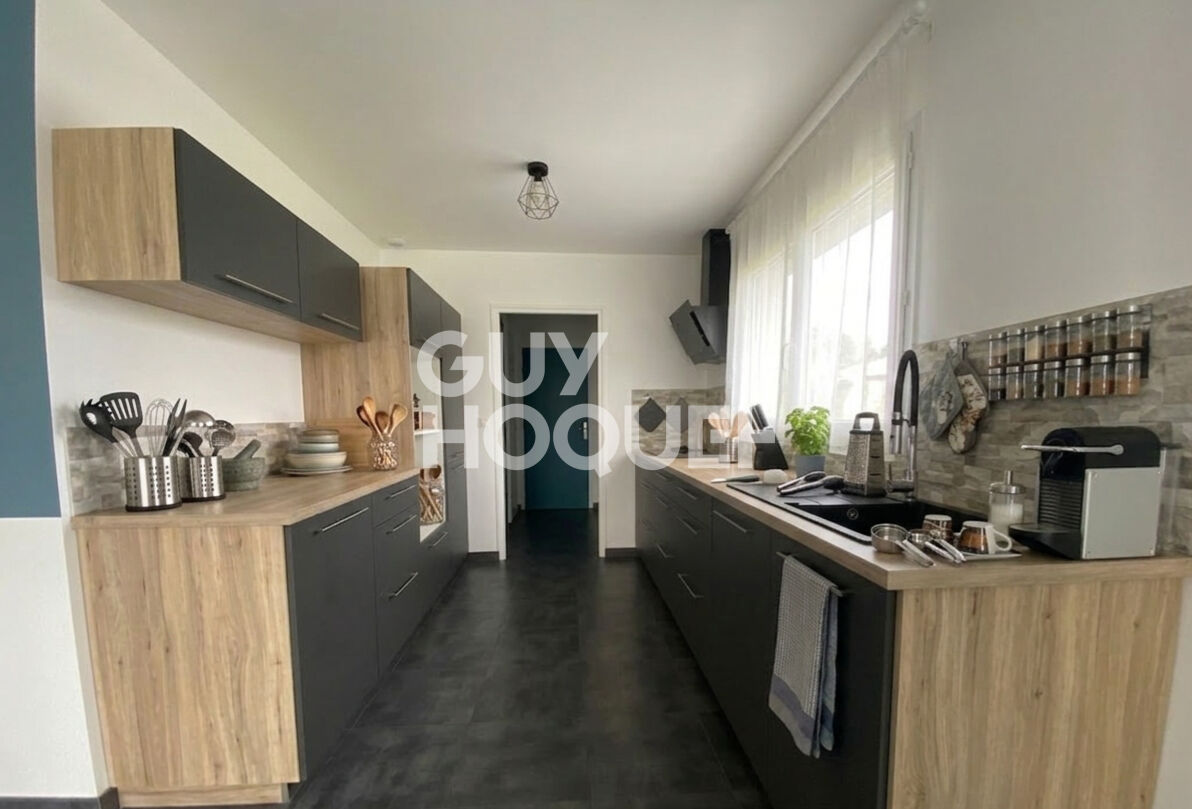 Maison contemporaine 6 pièces à vendre à Locmaria-Grand-Champ - Réf 7072