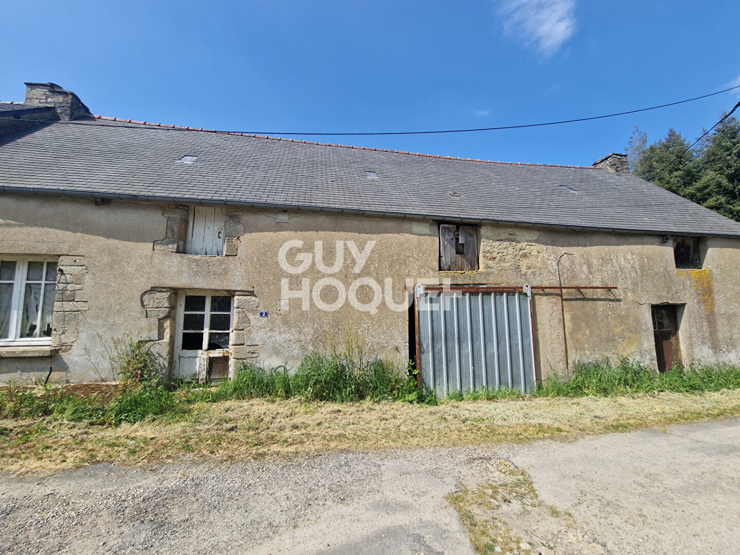 LONGERE A RENOVER SUR SERENT