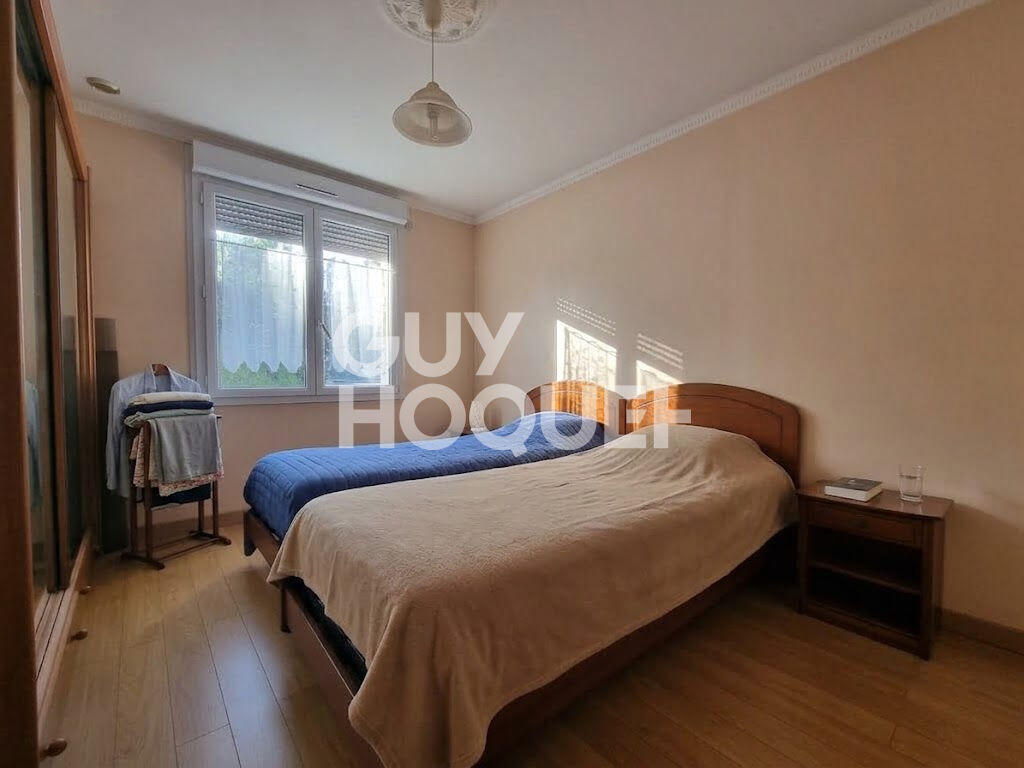 Maison traditionnelle à vendre à Questembert - 339 000 