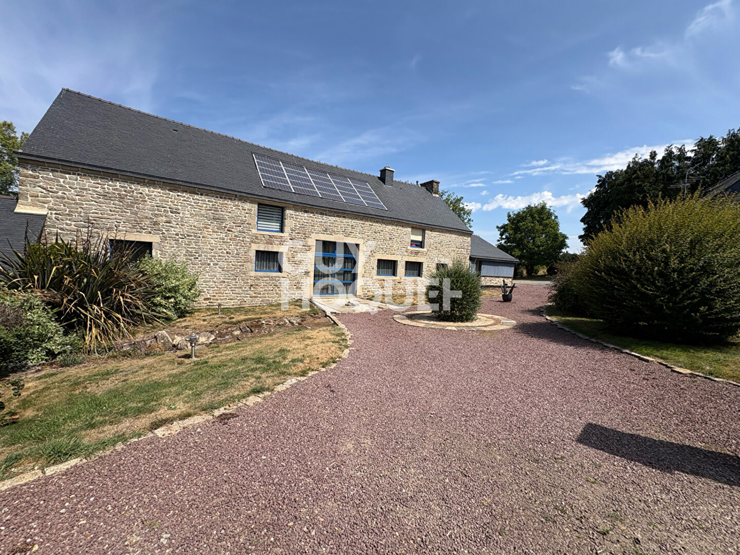 Exclusivité - Ensemble de deux maisons d'exception à Monterblanc