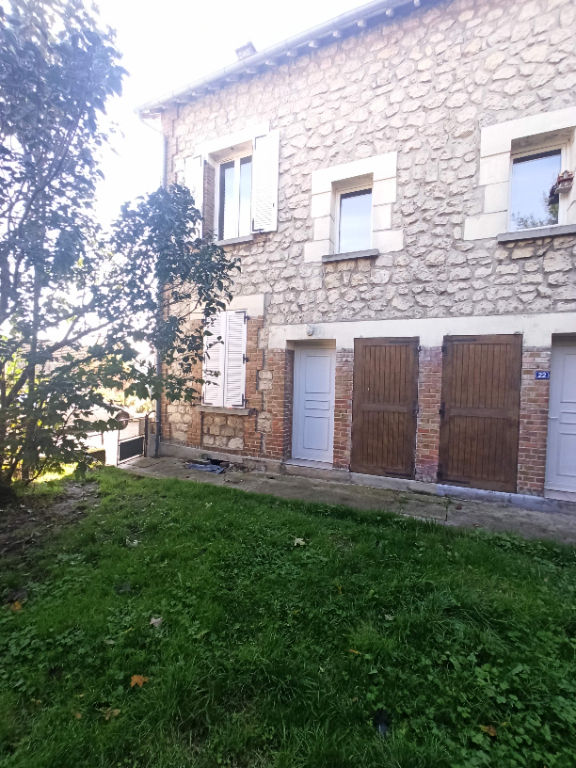 APPARTEMENT 3 PIÈCES 58 M² - AU CALME - AVEC GARAGE