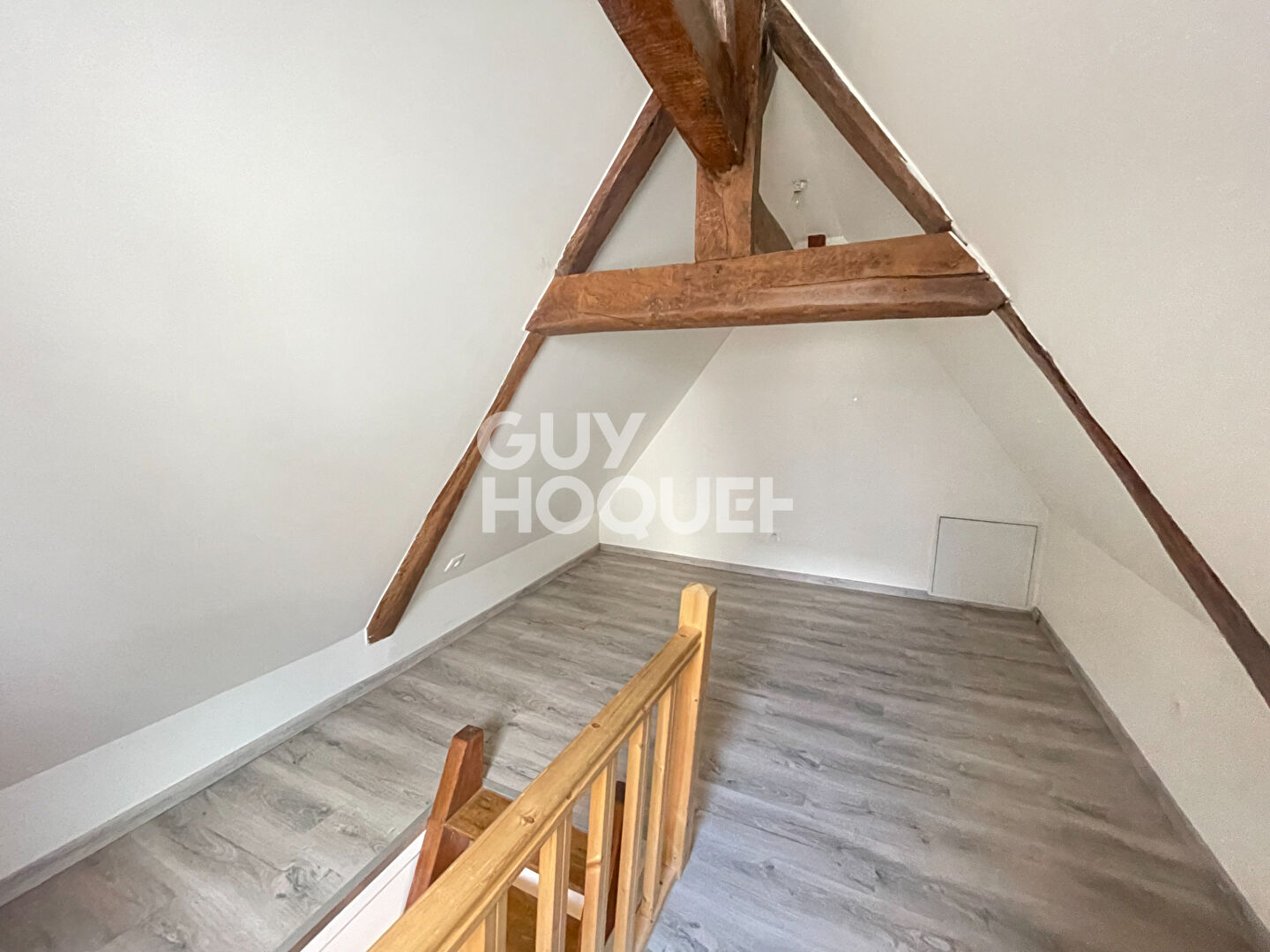 STUDIO A LOUER SOISSONS 02200