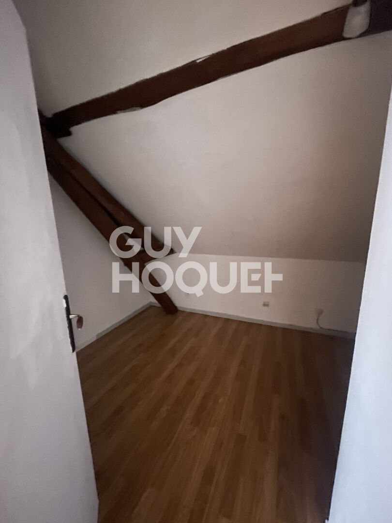SOISSONS : appartement F2 (28 m²) à louer