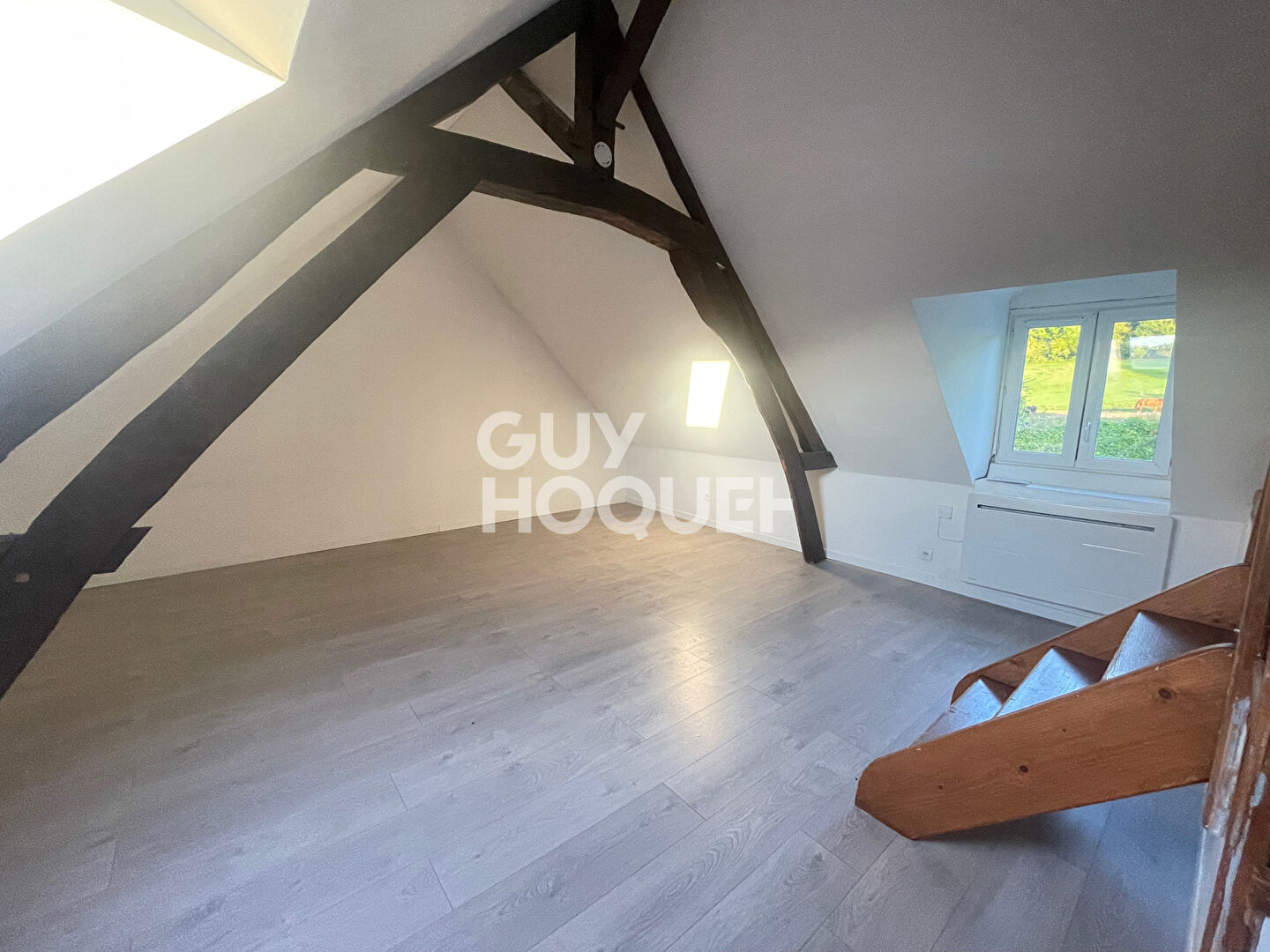 APPARTEMENT EN LOCATION à COURMELLES