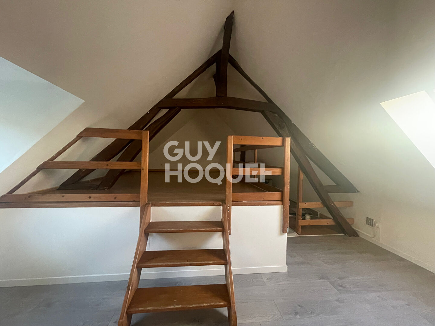APPARTEMENT EN LOCATION à COURMELLES