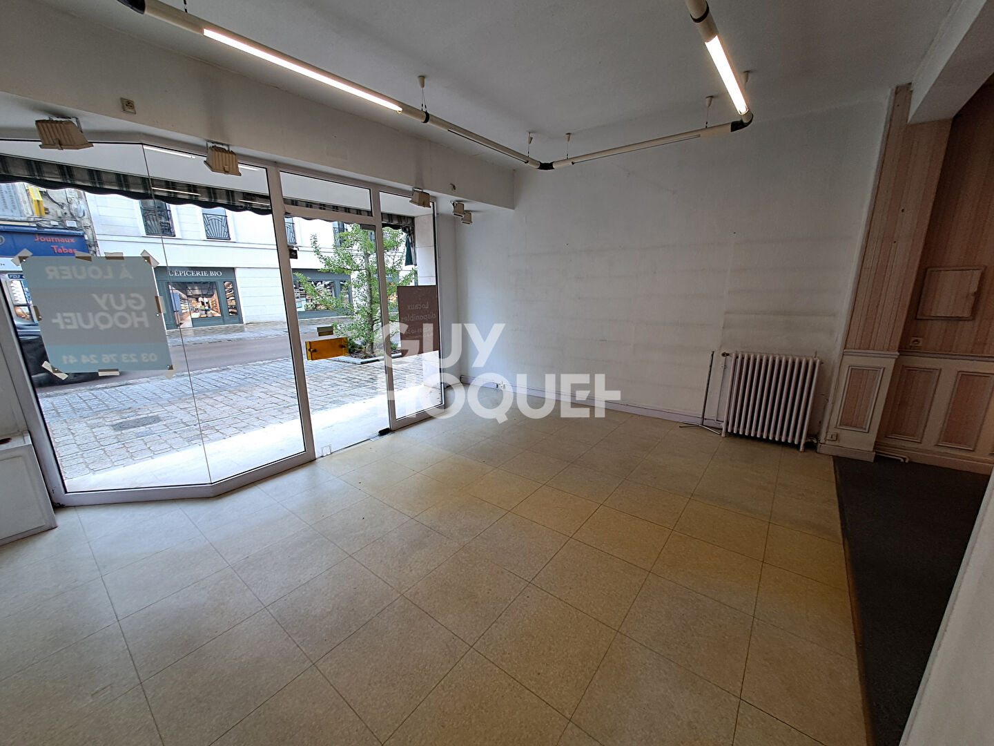 À louer - locaux de 87 m² à Soissons