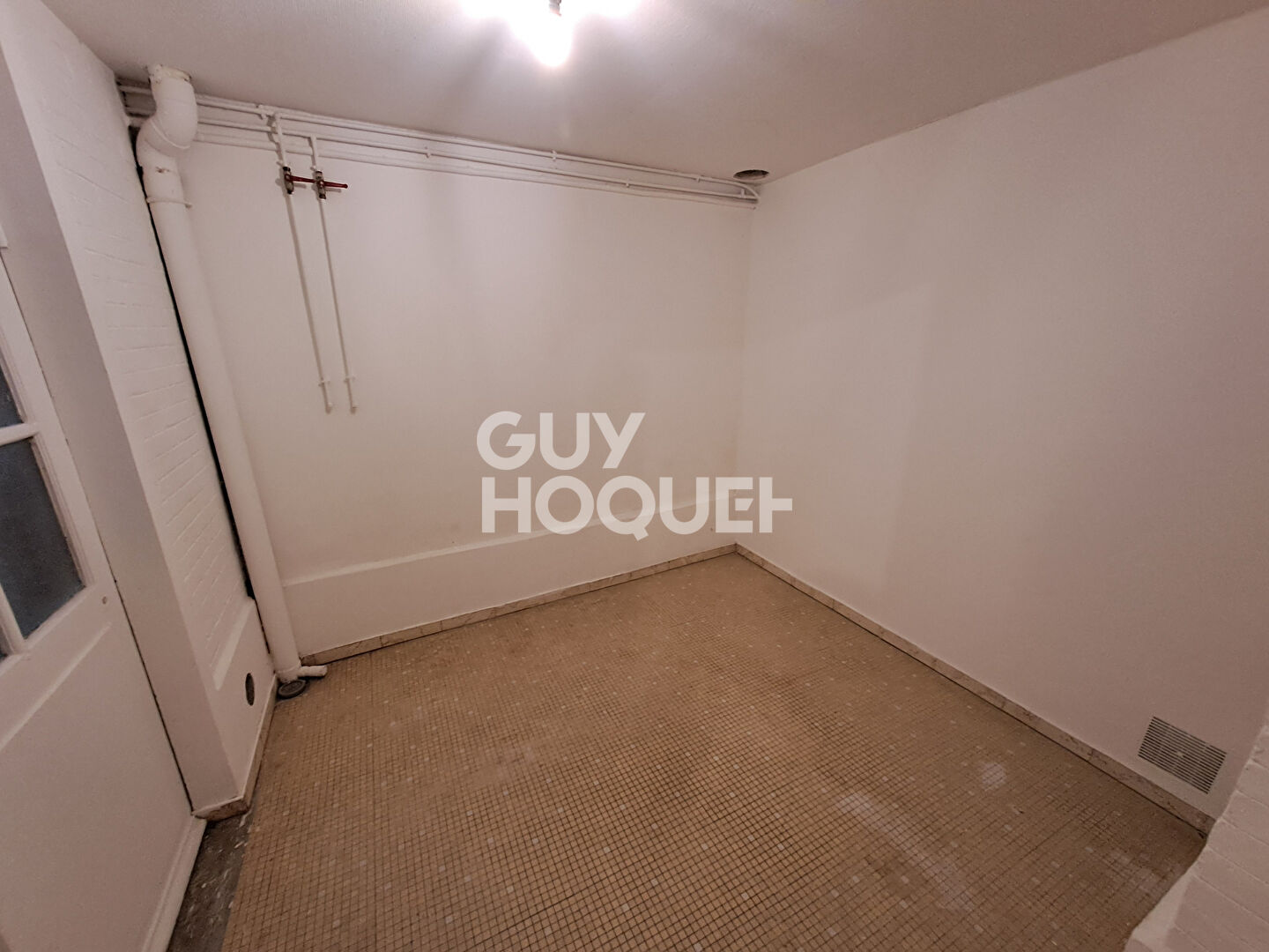 À louer - locaux de 87 m² à Soissons