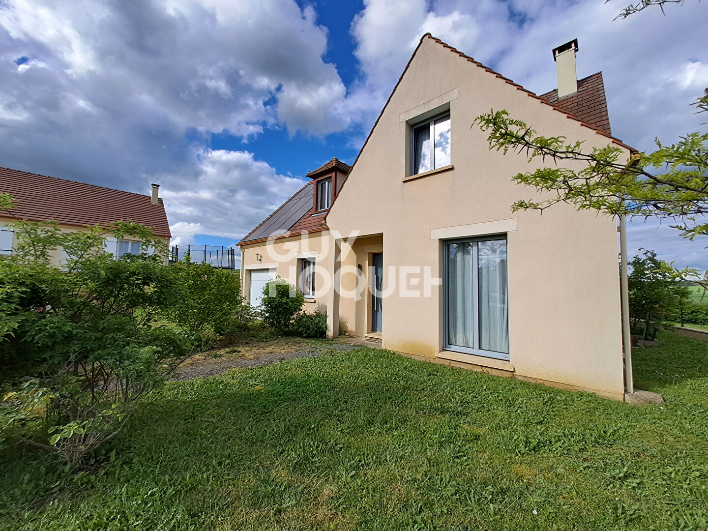 A 10 MINUTES DE SOISSONS : maison T6 (137 m²) à vendre