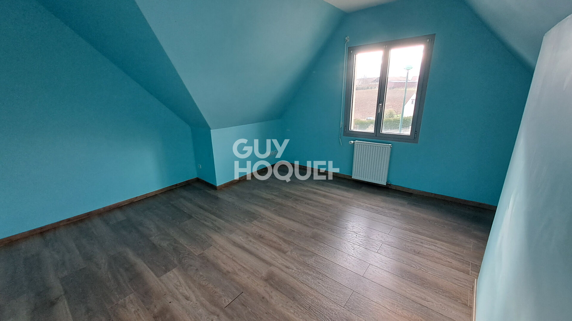 A 10 MINUTES DE SOISSONS : maison T6 (137 m²) à vendre