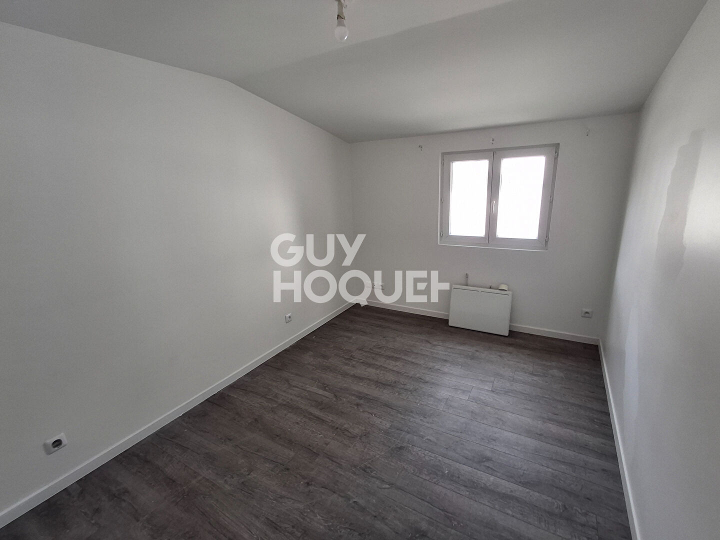 SOISSONS PROCHE CENTRE