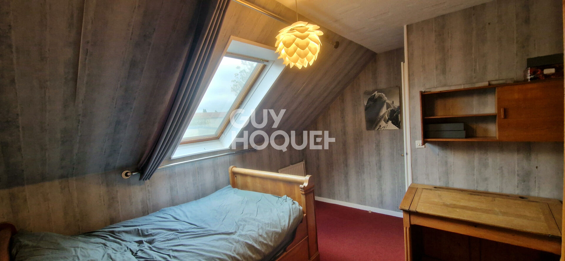 Maison F7 (147 m²) à vendre à CHAMBRY