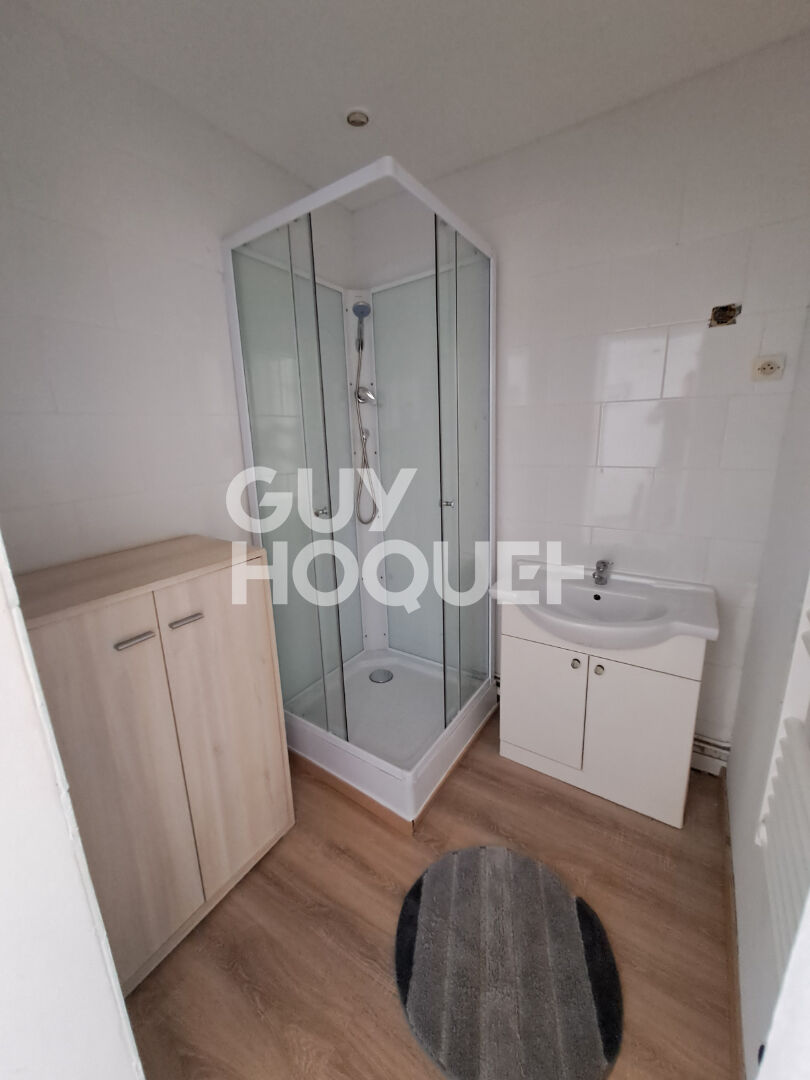Appartement F2 (40 m²) en location à CROUY