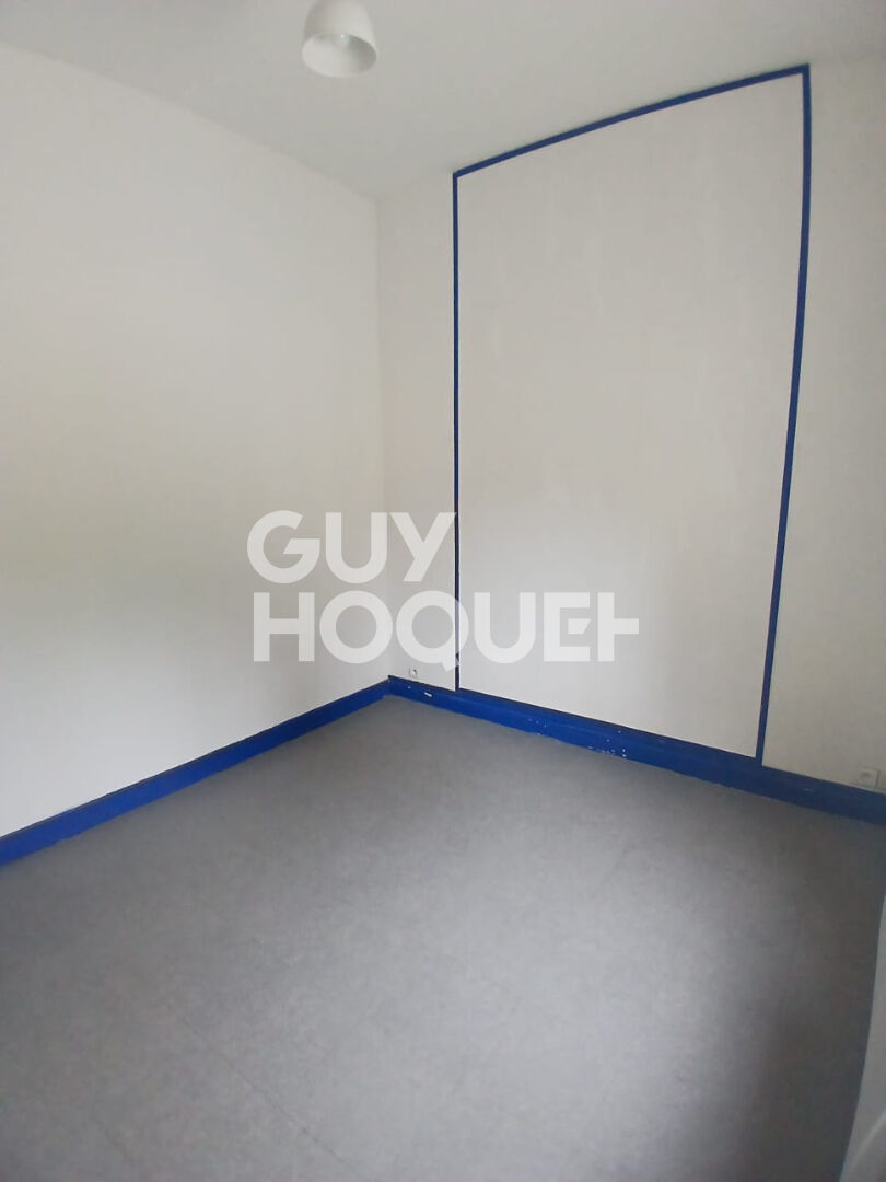 SOISSONS - T2 A LOUER AVEC COUR 39 M² 