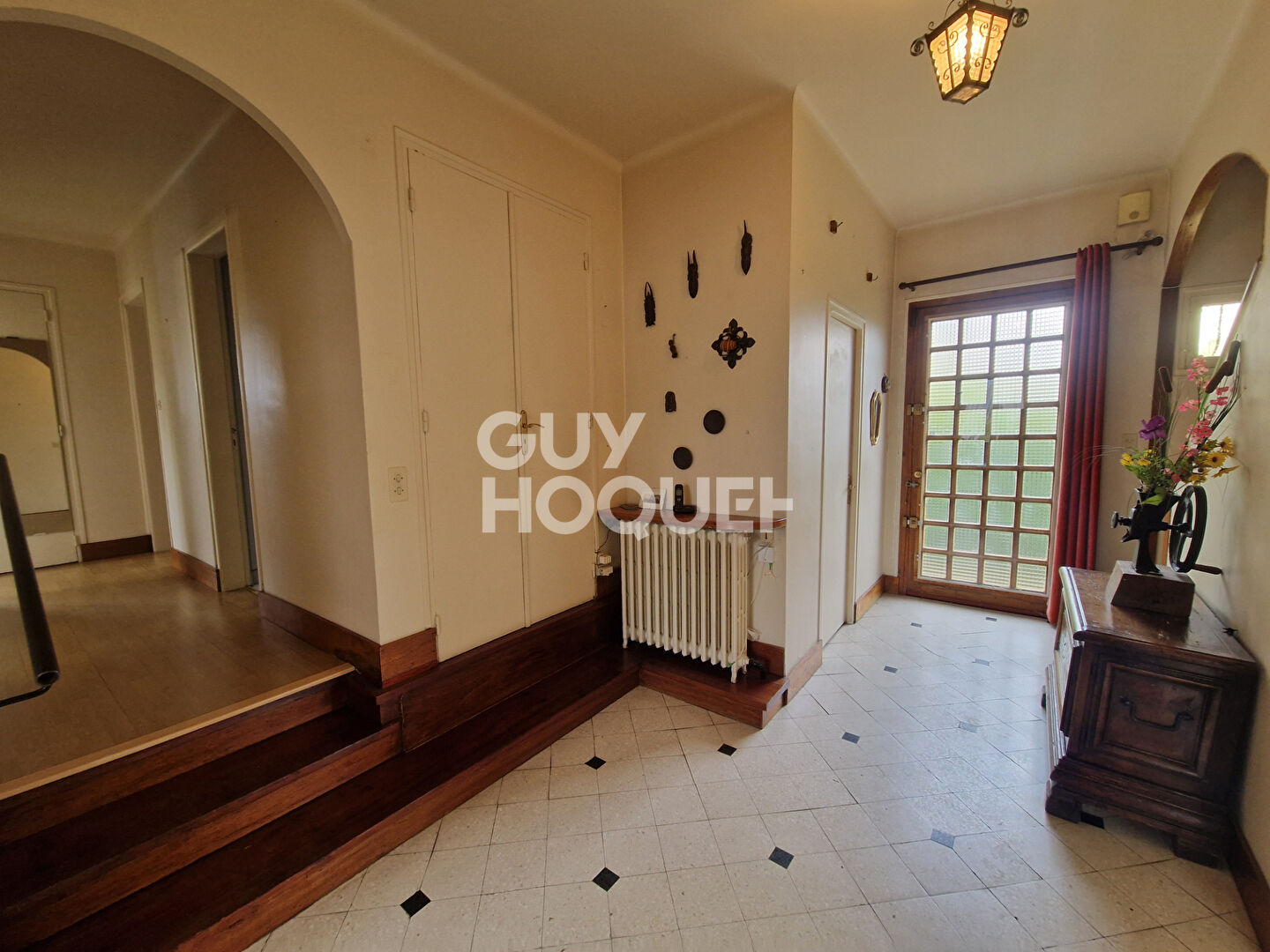 Maison spacieuse à vendre à Laon - 6 chambres et jardin