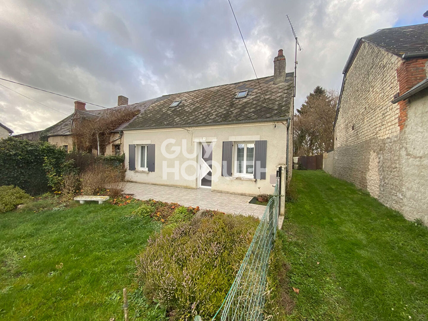 Maison à vendre à 15 MINUTES DE LAON  - Référence 137