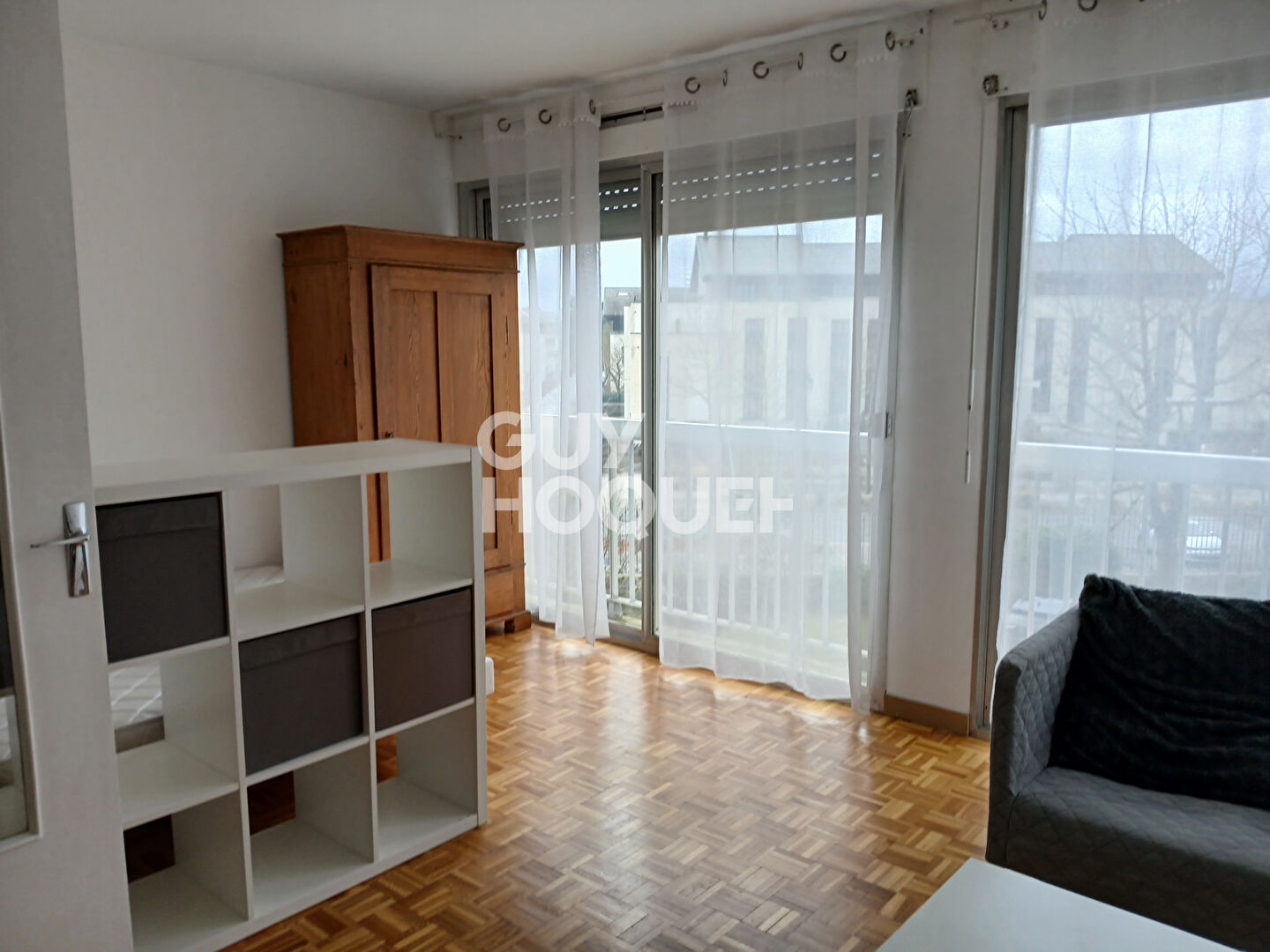 SOISSONS - APPARTEMENT MEUBLE A LOUER