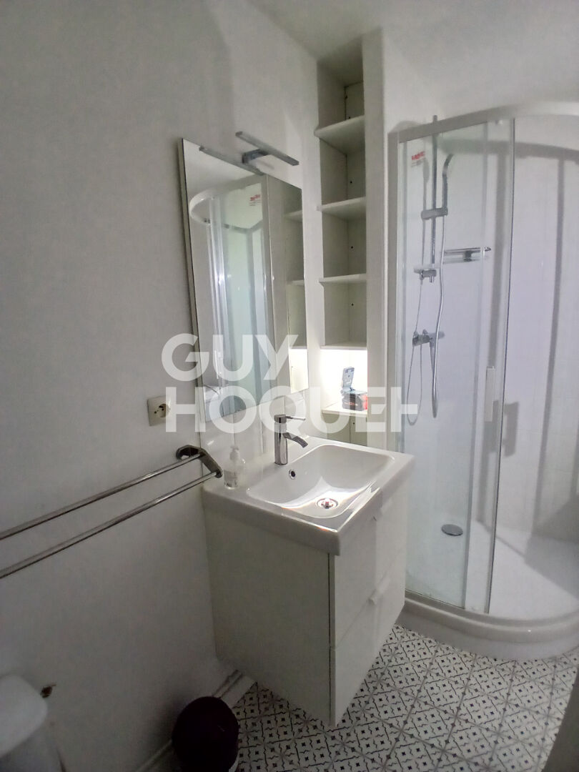 SOISSONS - APPARTEMENT MEUBLE A LOUER