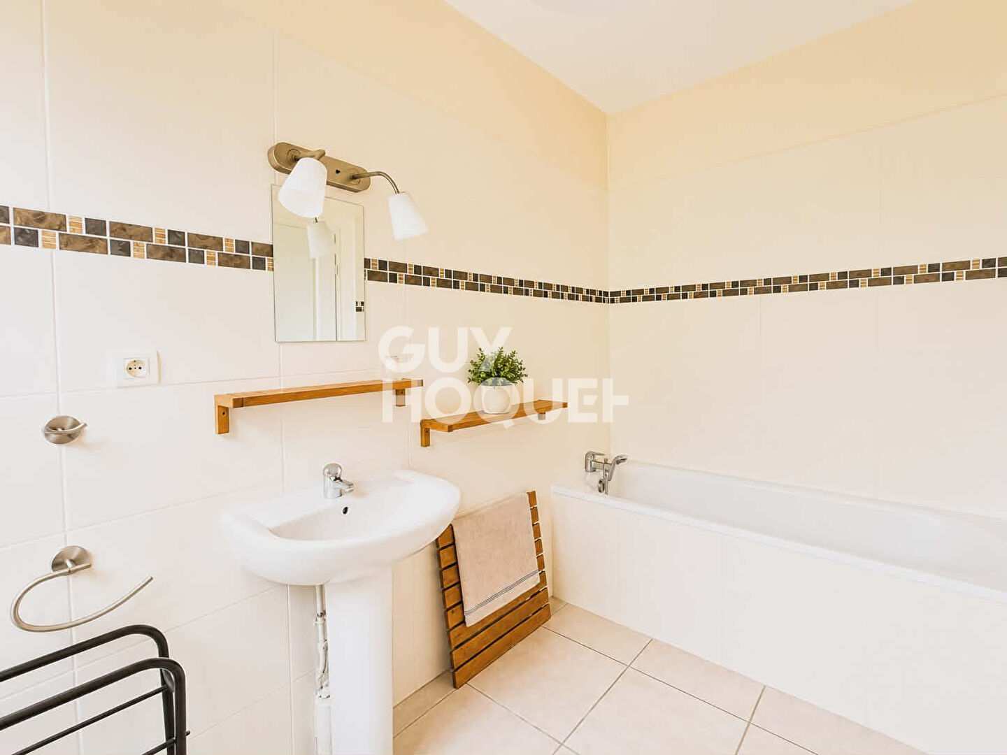 Maison ancienne de 8 pièces à vendre à Pargny Filain