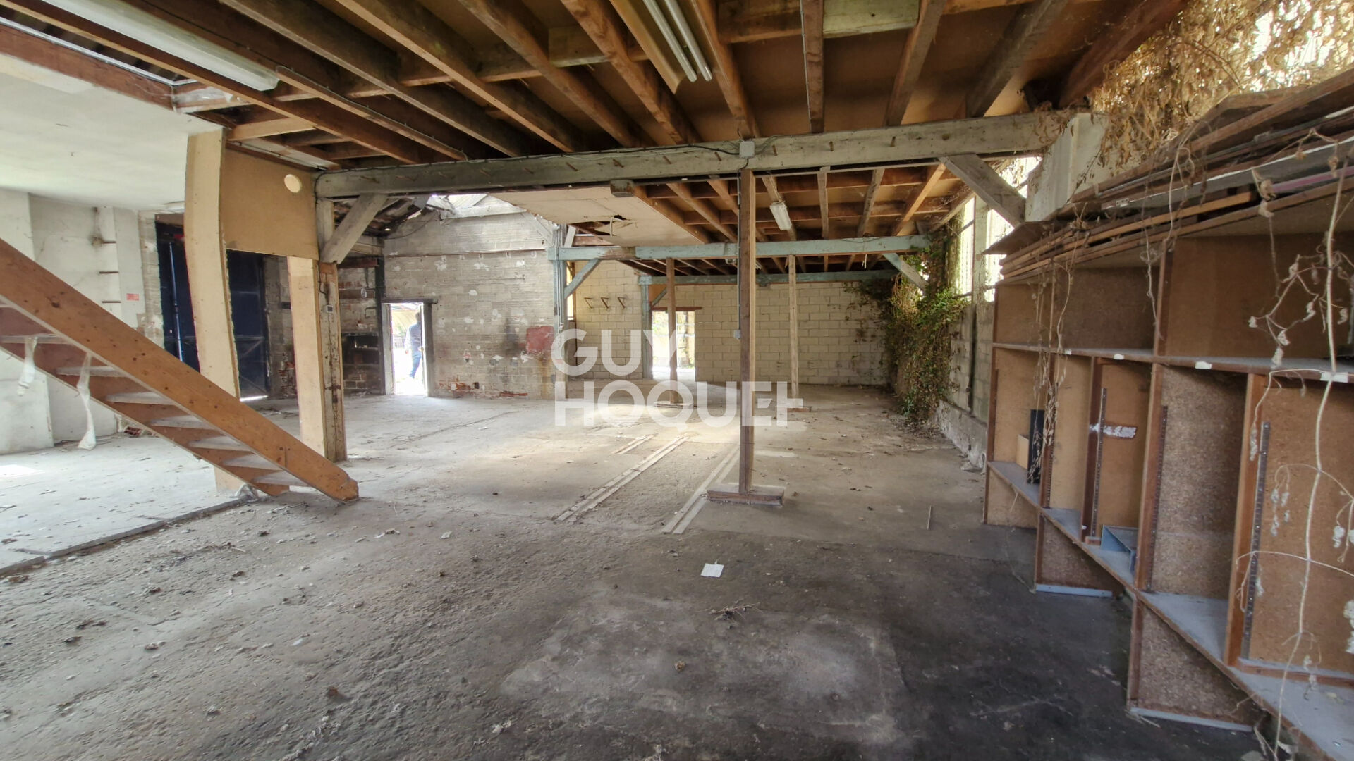 Entrepôt / Local industriel