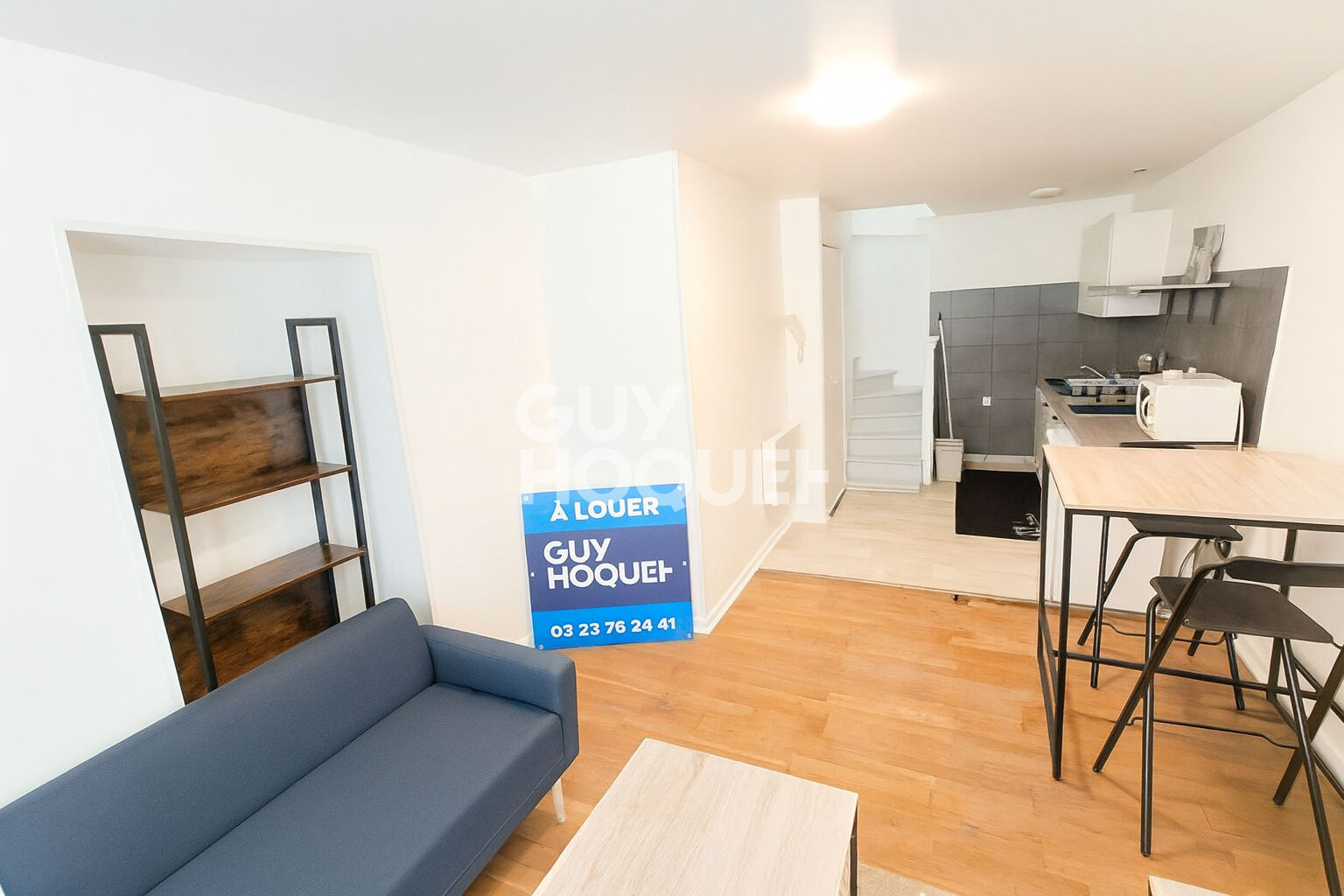 DUPLEX  MEUBLE Appartement Laon 2 pièce(s) 36.82 m2