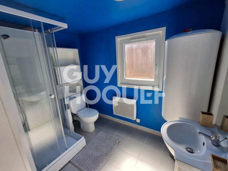 DUPLEX  MEUBLE Appartement Laon 2 pièce(s) 36.82 m2