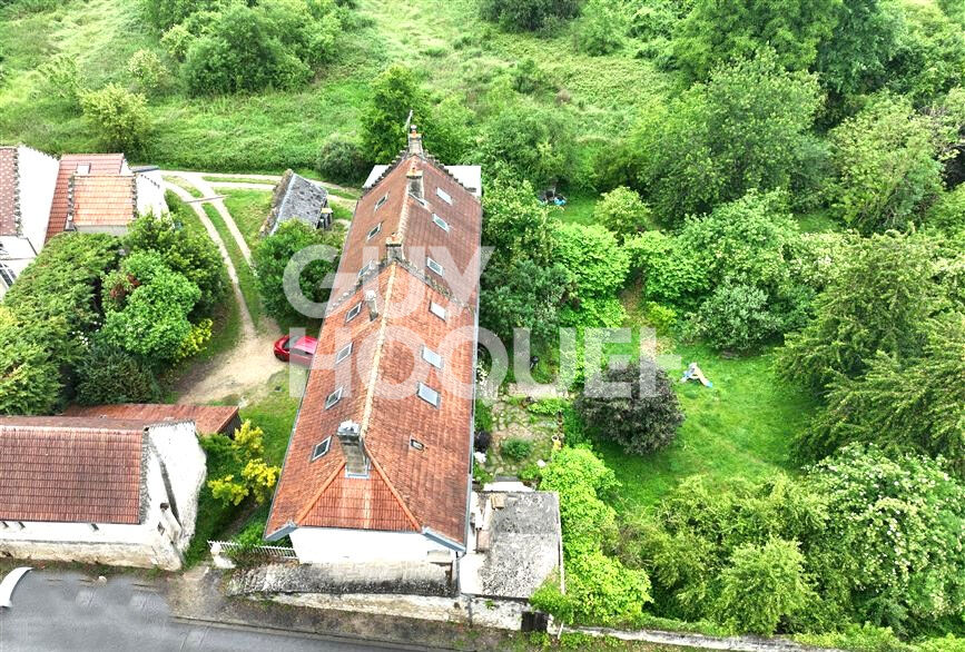 Maison spacieuse à vendre à Coeuvres et Valsery - 7 chambres, 342 m²