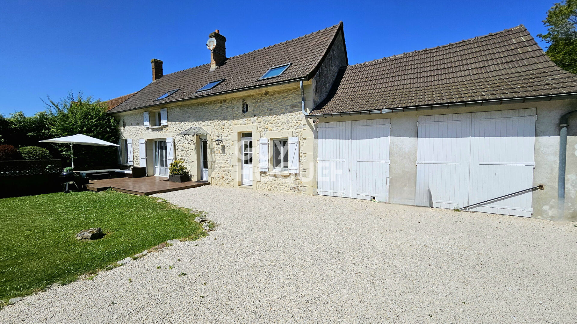 Maison de Prestige à Vendre à Launoy - Référence 3276