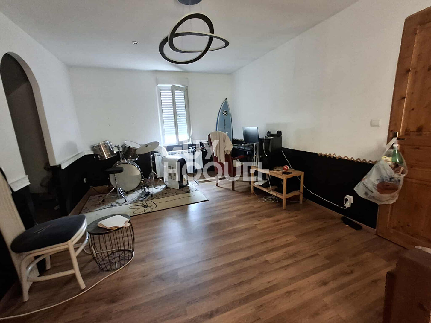 Maison 8 pièces à vendre à Crécy sur Serre - 187 000 