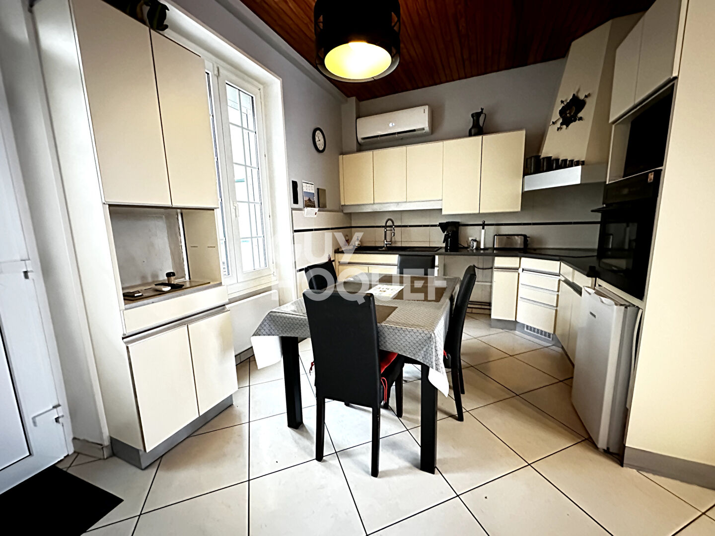 Maison familiale 6 pièces-126m2-Fort potentiel-À 5mns de Soissons