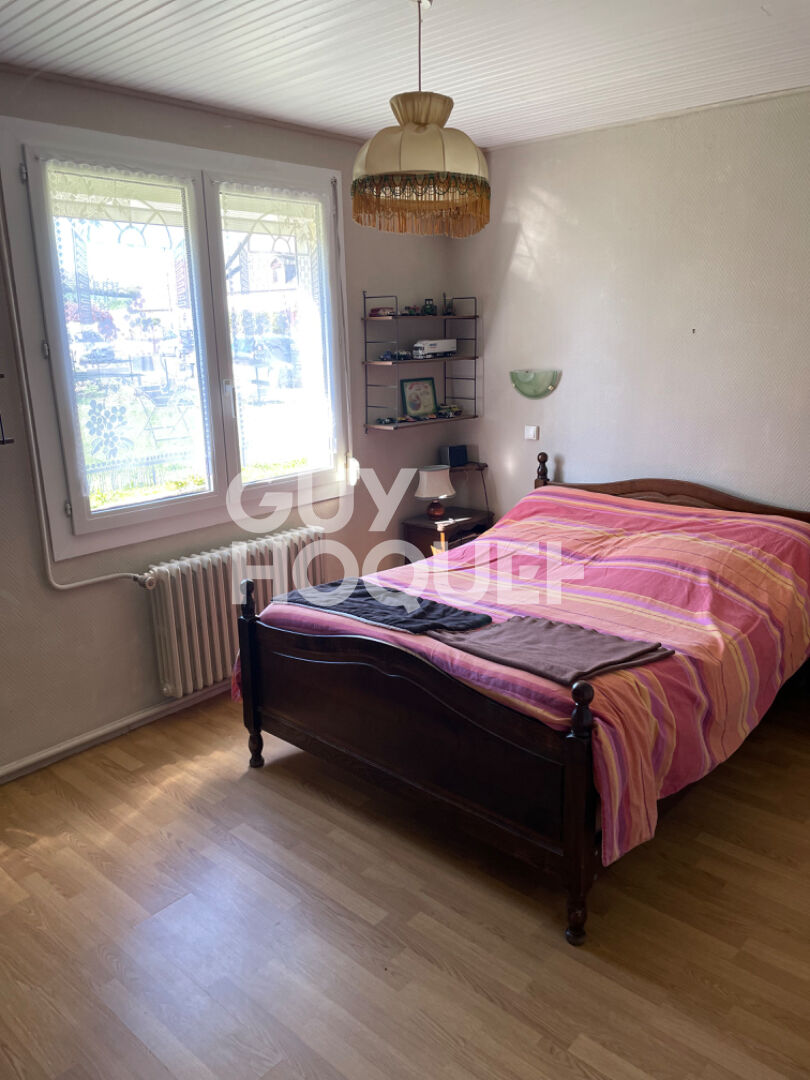 Maison Crecy Sur Serre 6 pièce(s) 158 m2