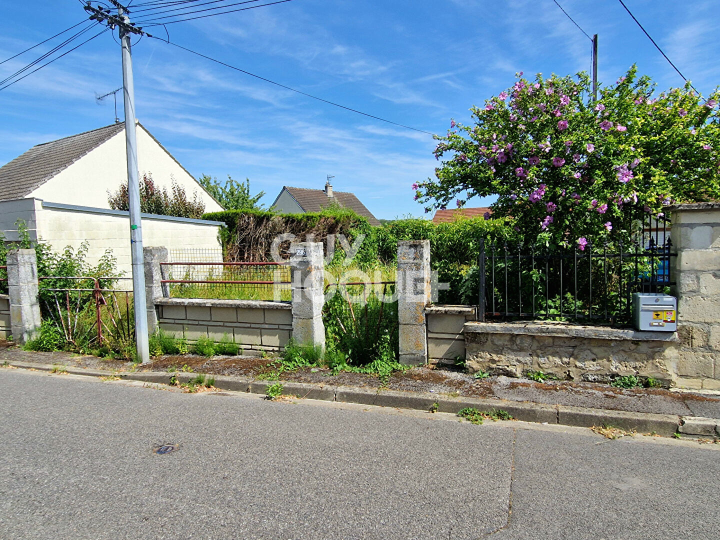 Terrain viabilisé à vendre à Vauxbuin - Exclusivité Guy Hoquet SOISSONS