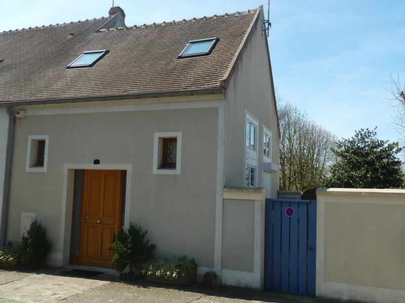 PROCHE ROZAY EN BRIE