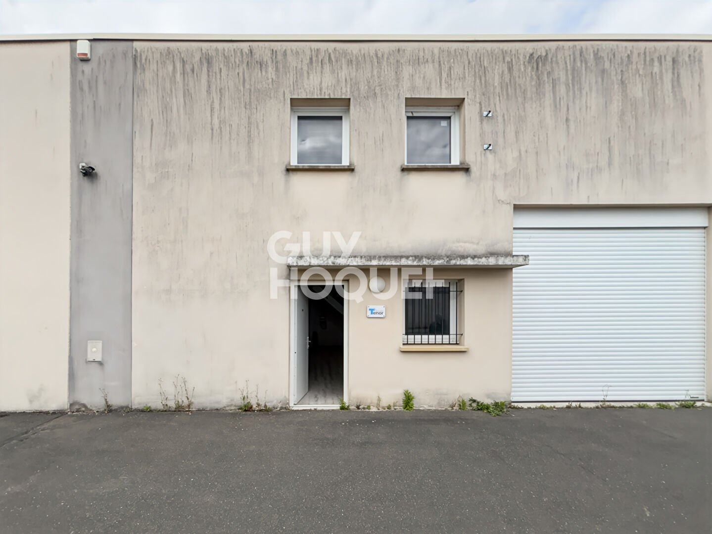Local d'activité à vendre à Fontenay Trésigny