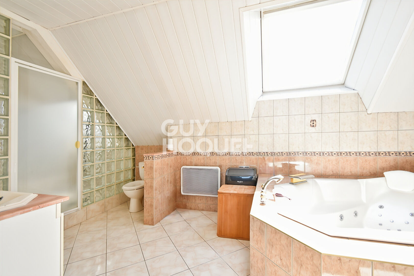 Propriété de charme avec écuries et piscine chauffée