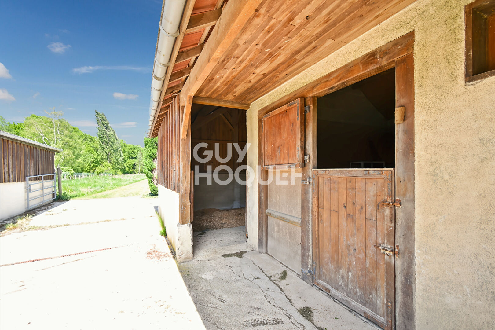 Propriété de charme avec écuries et piscine chauffée