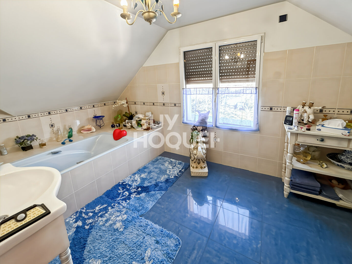 Maison spacieuse 8 pièces à vendre à Fontenay-Trésigny