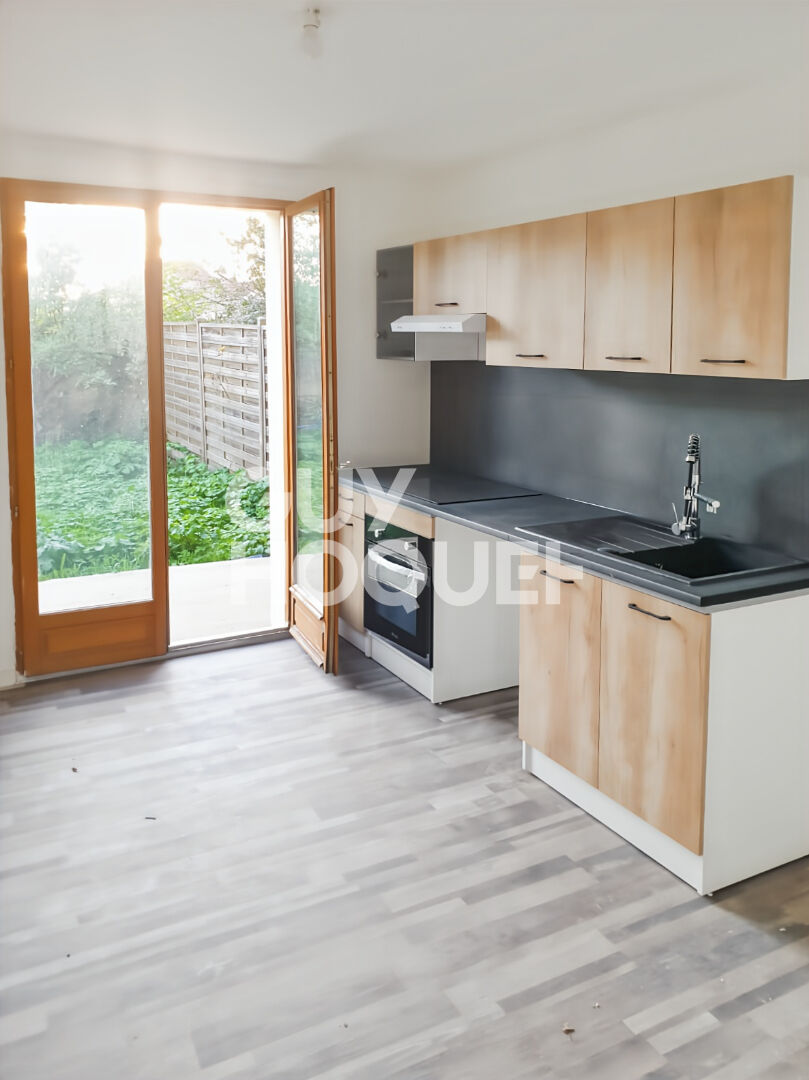 Maison rénovée à vendre Tournan-en-Brie 3 chambres, jardin, garage, proche RER E et centre-ville !