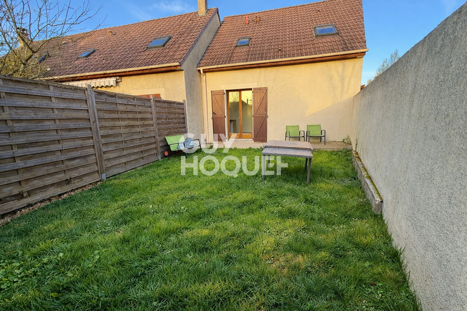 Maison rénovée à vendre Tournan-en-Brie 3 chambres, jardin, garage, proche RER E et centre-ville !