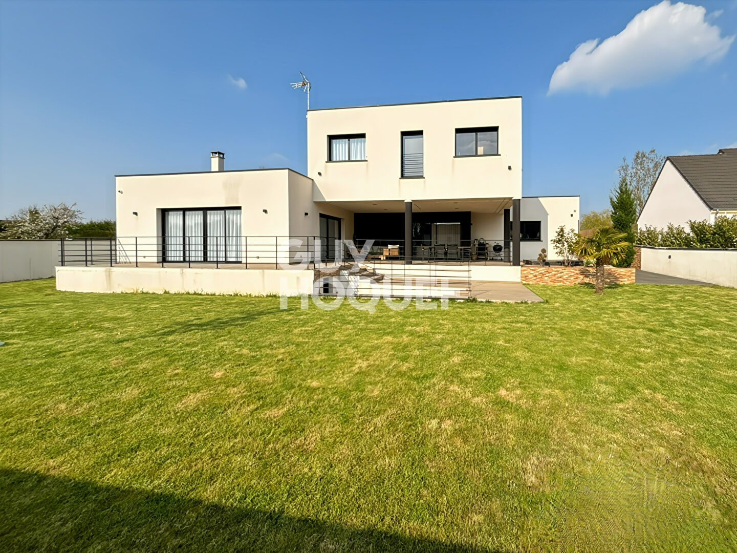 BELLES PRESTATIONS !!