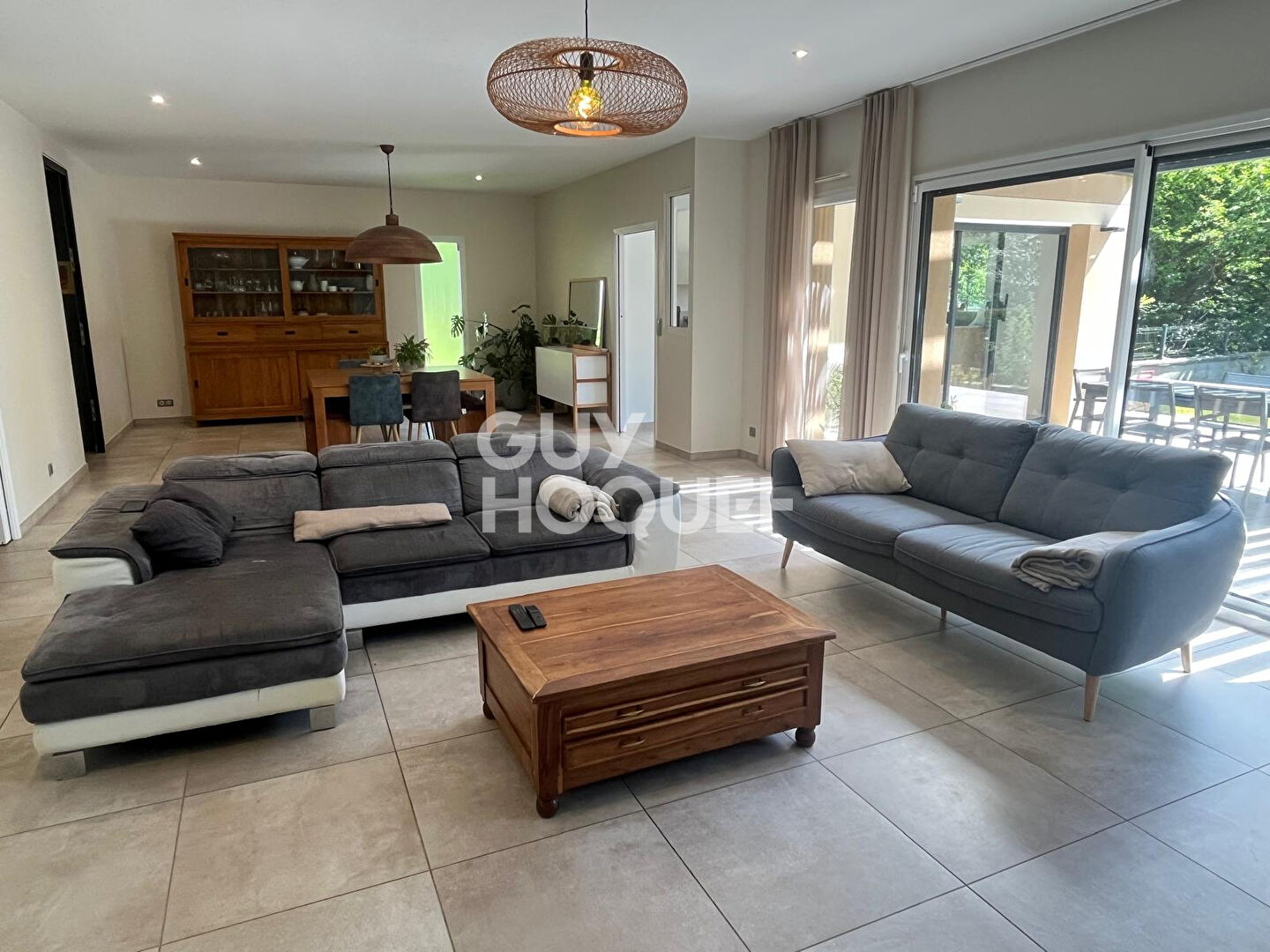 Maison contemporaine de 200 m² ?Prestations haut de gamme ? 5 chambres ? Sous-sol total ? Terrain de 1 190 m² ? Tournan-en-Brie