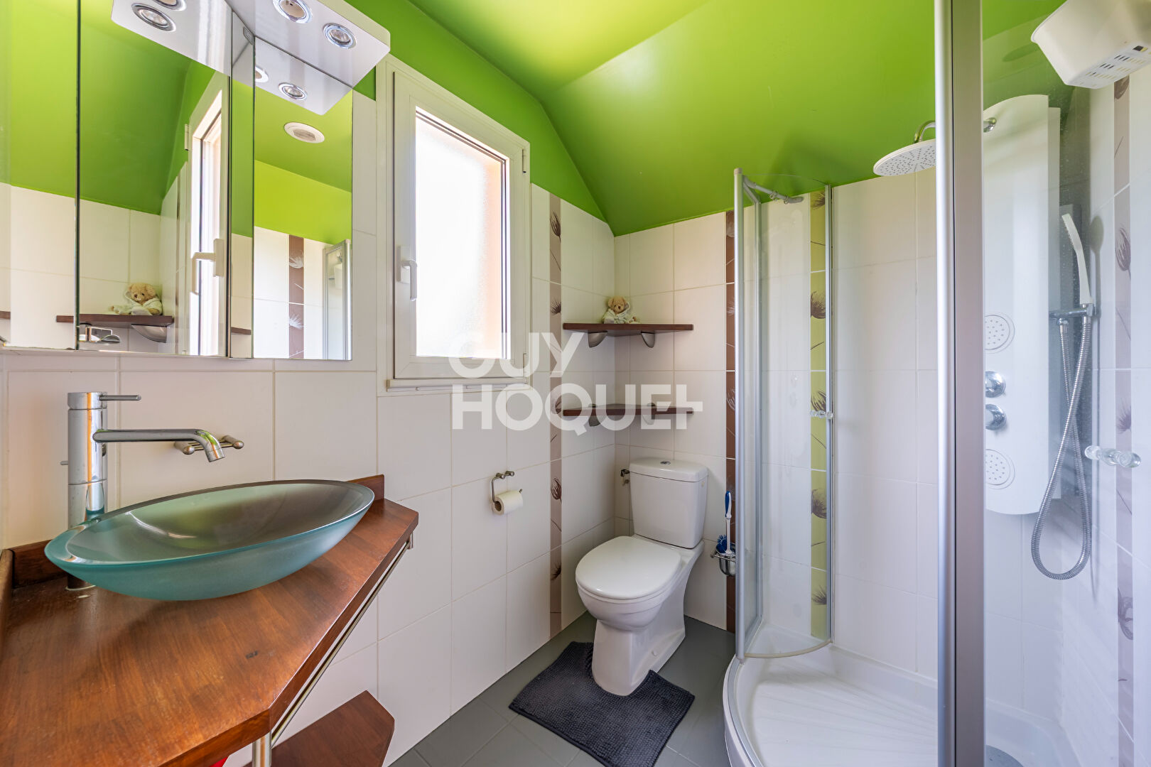 FAVIERES. MAISON FAMILIALE.