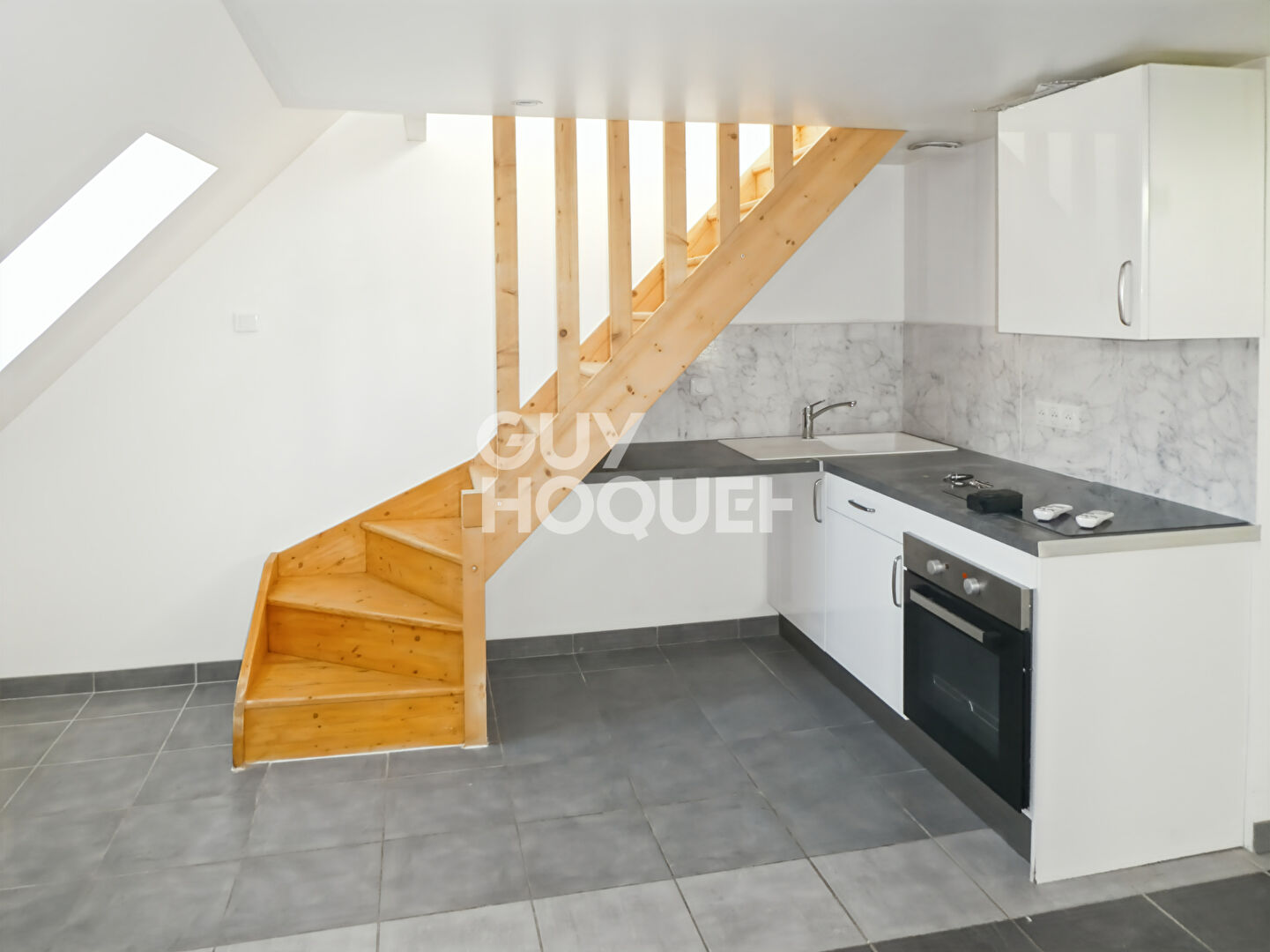 À louer : charmant appartement en duplex 2 pièces à Fontenay-Trésigny