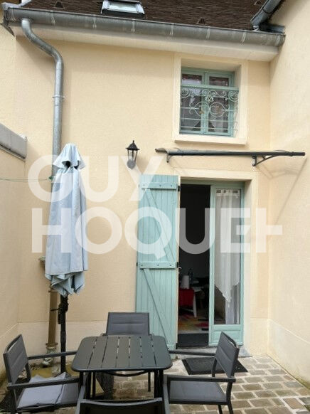 Maison Villeneuve Le Comte 4 pièce(s)