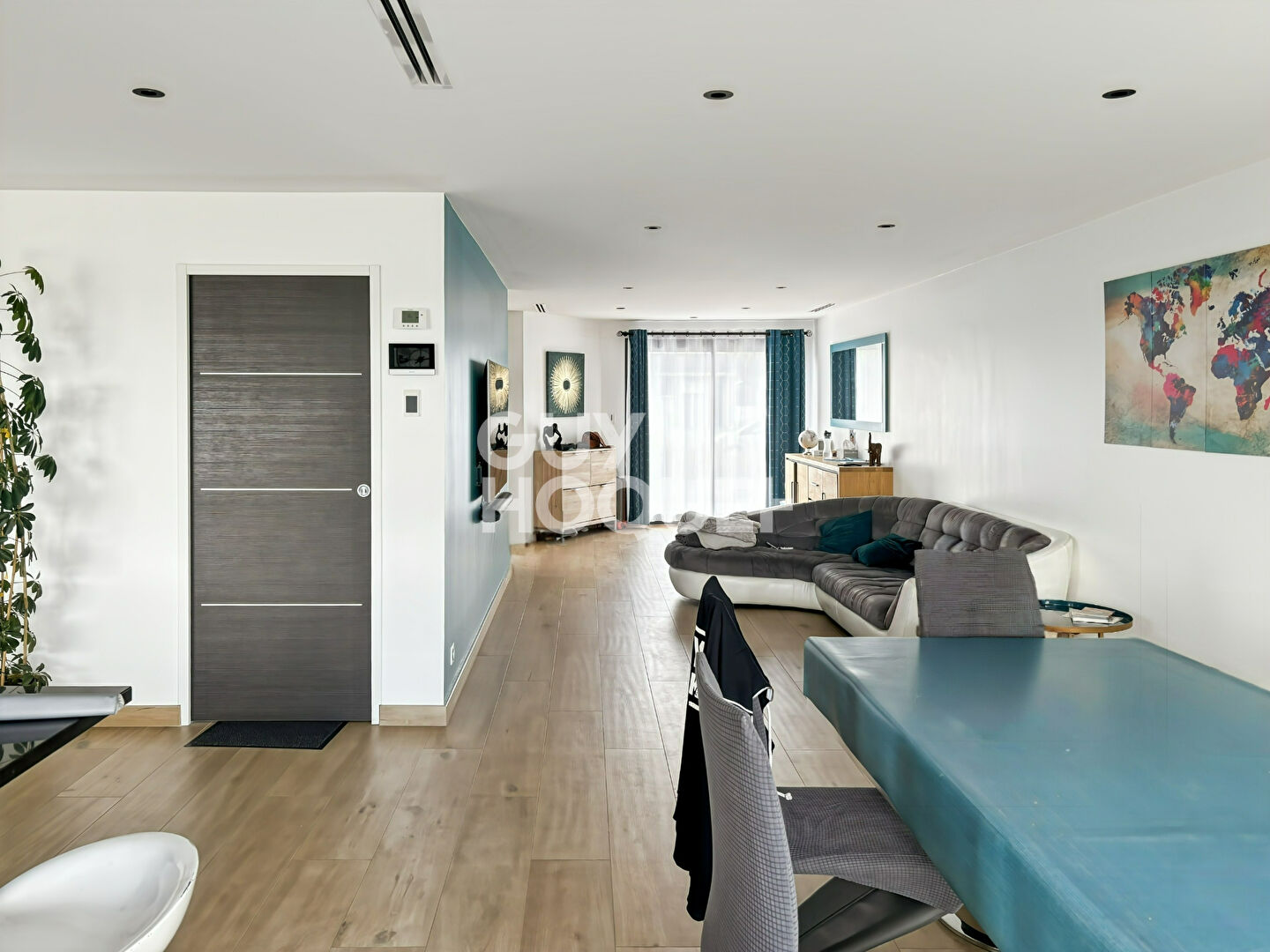 Maison à louer de grand standing à PRESLES EN BRIE