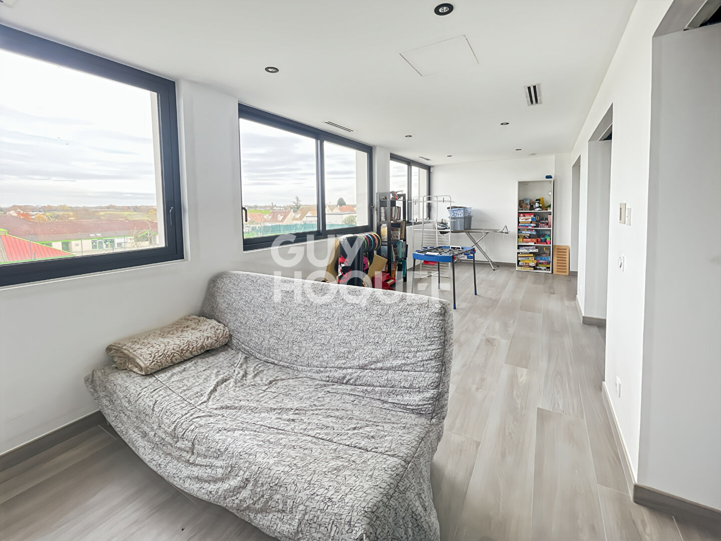 Maison à louer de grand standing à PRESLES EN BRIE