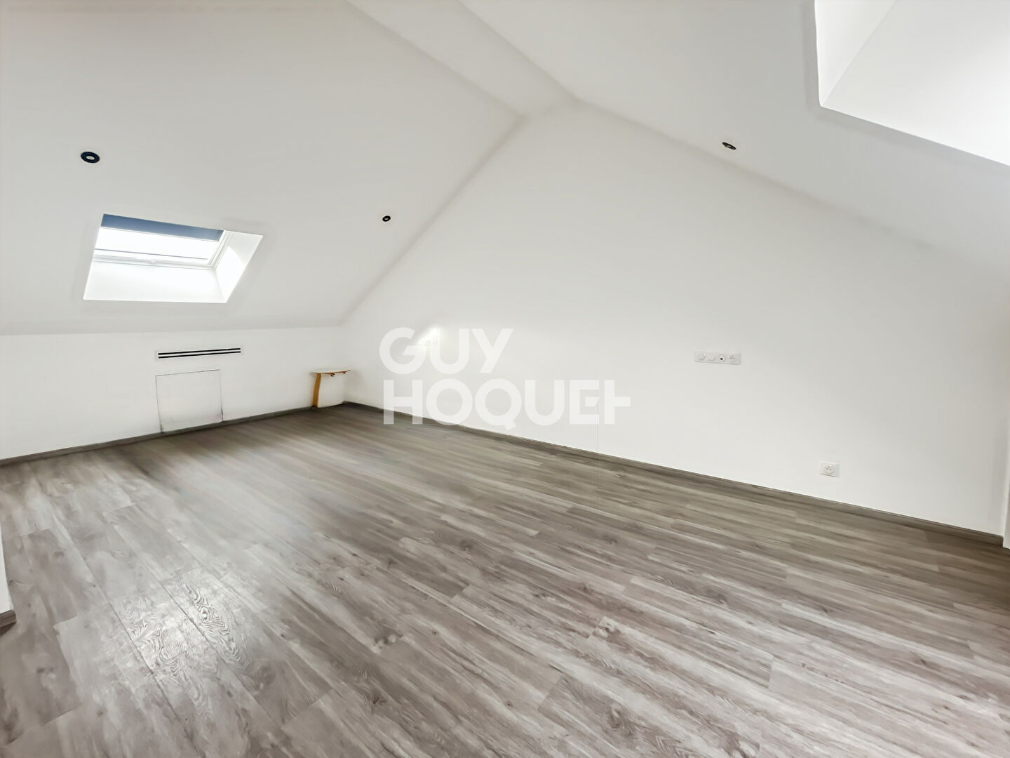 Maison à louer de grand standing à PRESLES EN BRIE