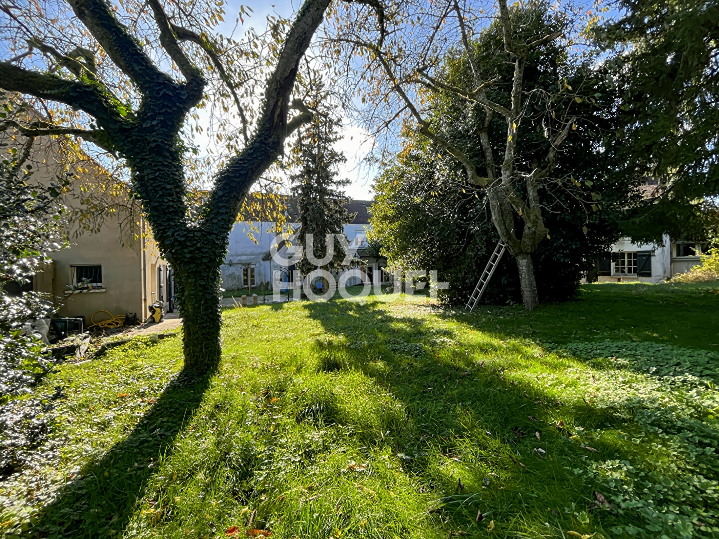 Ensemble immobilier !